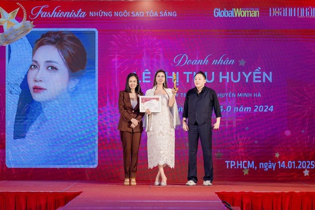 doanh-nhan-le-thi-thu-huyen-ceo-thuan-huyen-minh-ha-nhan-giai-ngoi-sao-kinh-doanh-4