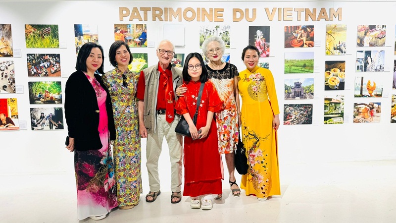 Dấu mốc ý nghĩa của Saigon Lotus