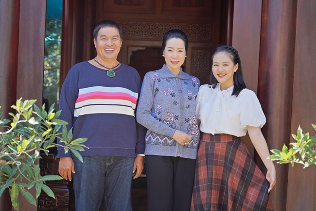 TRINH-KIM-CHI-MAT-NGOT-TUA-KHOI-SUONG-TGNGUOINOITIENG 12