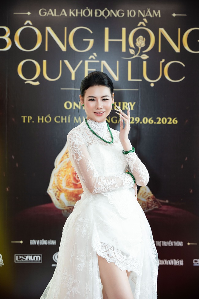 hoa-hau-nguyen-thi-phuong-trieu--hanh-trinh-cua-mot-bong-hong-quyen-luc-tu-vuong-mien-den-nhung-gia-tri-cong-hien 11