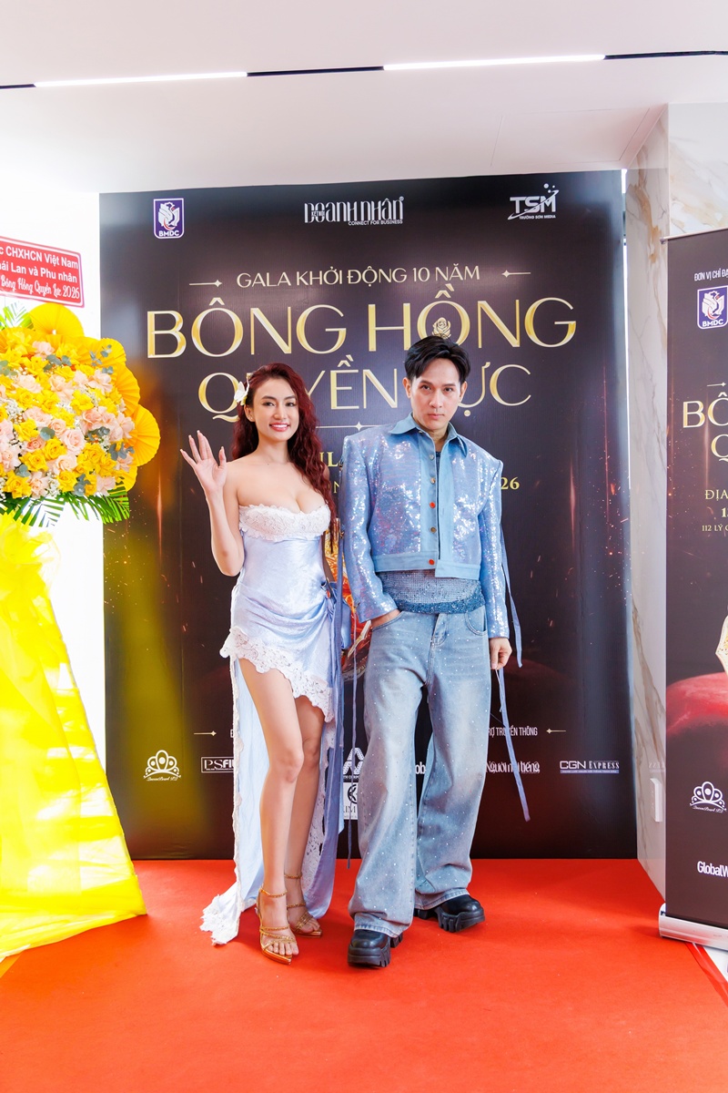 anh-sa-thai-huyen12
